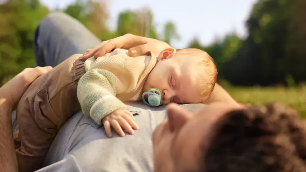 Σετ 2 πιπίλες νυκτός Philips Avent Ultra Air Nighttime 0-6m SCF376/24 Σετ 2 πιπίλες νυκτός Philips Avent Ultra Air Nighttime 0-6m SCF376/24