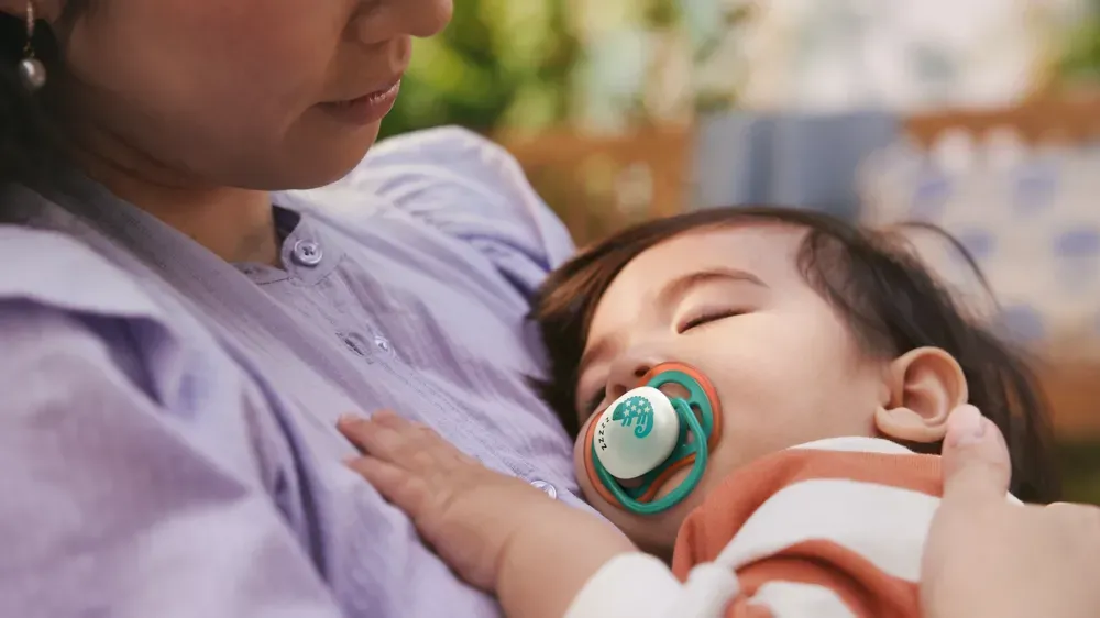 Σετ 2 πιπίλες νυκτός Philips Avent Ultra Air Nighttime 6-18m SCF376/28 Σετ 2 πιπίλες νυκτός Philips Avent Ultra Air Nighttime 6-18m SCF376/28