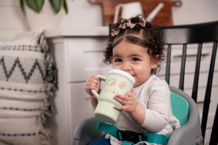 My 1st Tumbler - Easter Bunny  κύπελο με καλαμάκι σιλικόνης 260 ml - INFANTINO