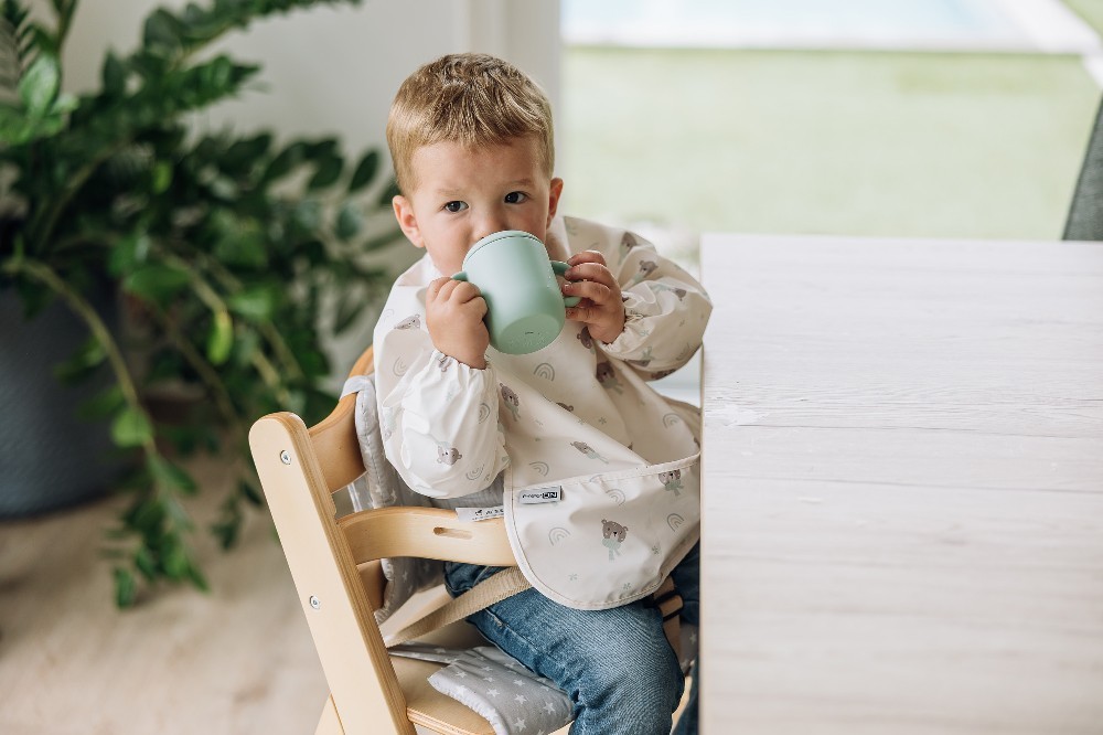 Αδιάβροχη ποδιά υφασμάτινη με μανίκια & τσέπη  Bear beige