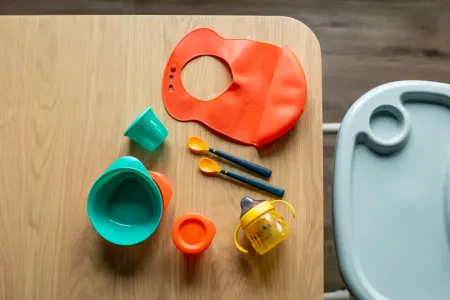 Σετ 8τμχ για τα πρώτα γεύματα WEANING KIT Σετ 8τμχ για τα πρώτα γεύματα WEANING KIT