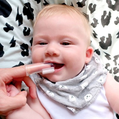 Οδοντόβουρτσα Δακτύλου Σιλικόνης, 2ΤΜΧ μεΘήκη,Stage 1: 6-12μηνών Οδοντόβουρτσα Δακτύλου Σιλικόνης, 2ΤΜΧ μεΘήκη,Stage 1: 6-12μηνών