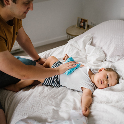 Φυσική θερμοφόρα με κουκούτσια από κεράσια και λεβάντα για κολικούς