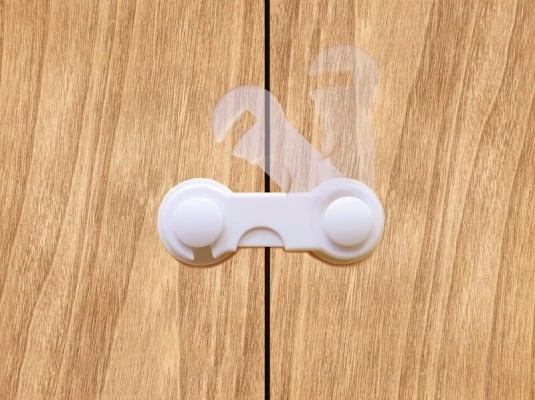 ΠΡΟΣΤΑΤΕΥΤΙΚΑ ΑΣΦΑΛΕΙΑΣ ΝΤΟΥΛΑΠΙΩΝ 2ΤΜΧ ΛΕΥΚΑ CABINET LO ΠΡΟΣΤΑΤΕΥΤΙΚΑ ΑΣΦΑΛΕΙΑΣ ΝΤΟΥΛΑΠΙΩΝ 2ΤΜΧ ΛΕΥΚΑ CABINET LO