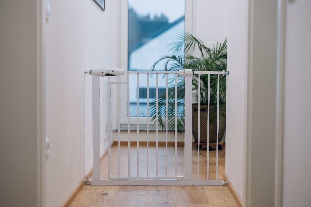 GAMA ΠΟΡΤΑ ΑΣΦΑΛΕΙΑΣ ΑΥΤΟΜΑΤΗ METAL SAFETY GATE