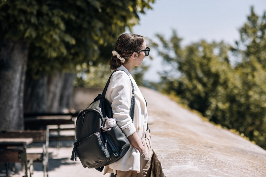 GLAMOUR DARK GREY BACKPACK ΤΣΑΝΤΑ ΑΛΛΑΞΙΕΡΑ ΠΛΑΤΗΣ