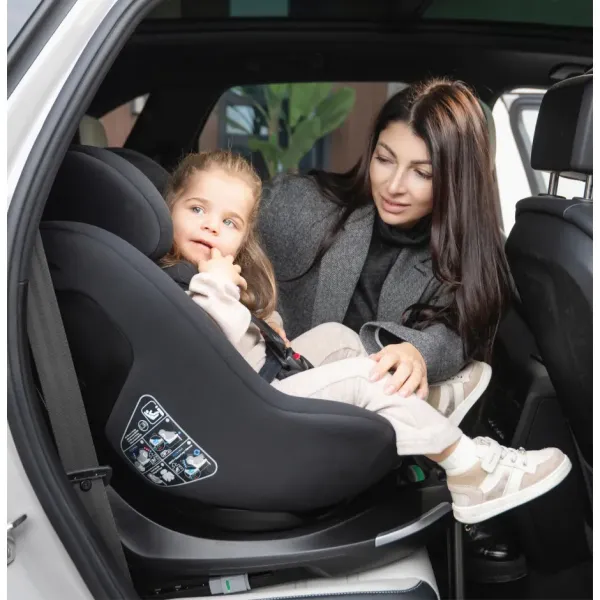 Car seat 40-105 cm i-Class Plus Graphite Car seat 40-105 cm i-Class Plus Graphite