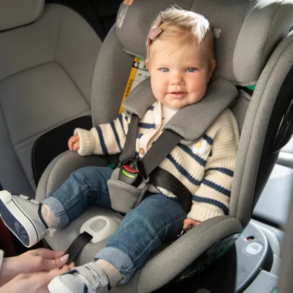 Car seat 40-150 cm i-Twist i-SIZE Black