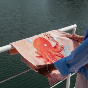 Sassi Poncho με κουκούλα CSlurpy The Octopus